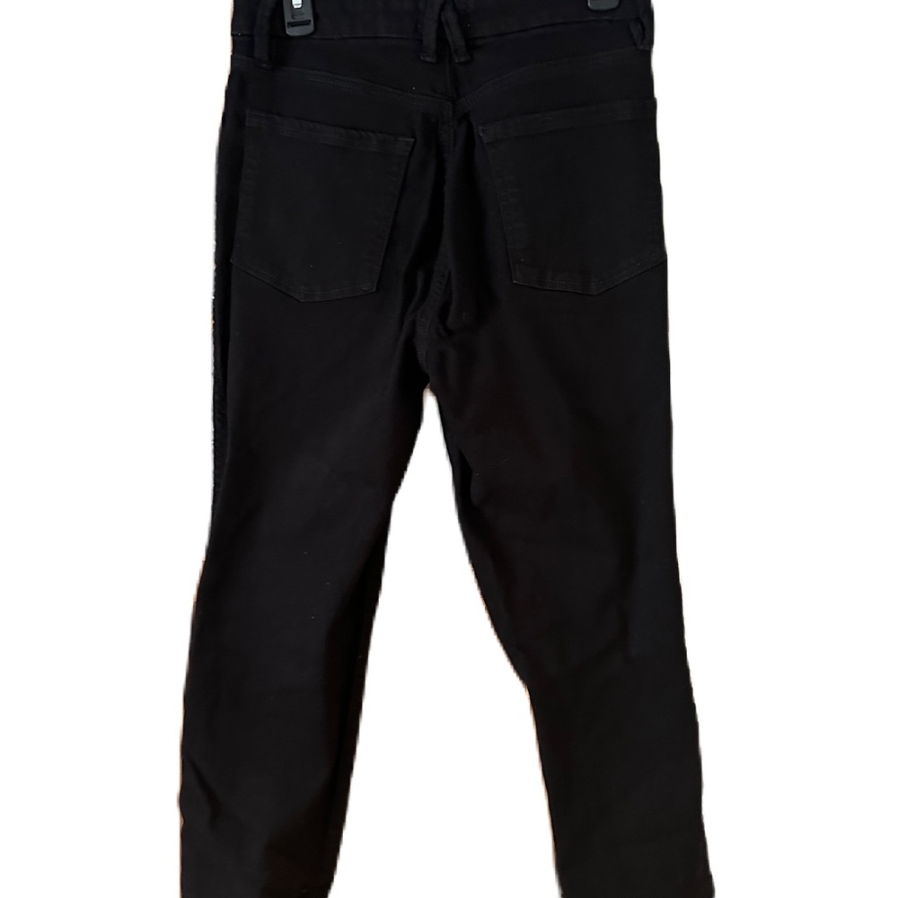Good American Women”s Black Jeans. Size 10/30